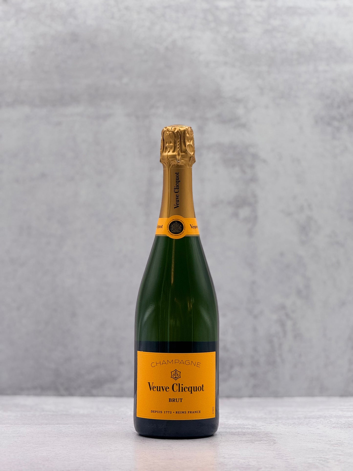 NV Veuve Clicquot, Yellow Label, Champagne - Arrow