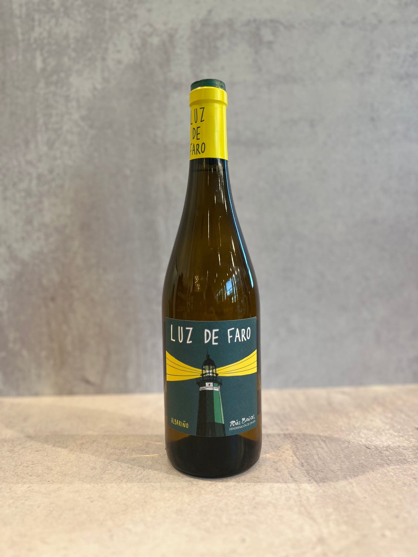 2025 Luz de Faro Albariño