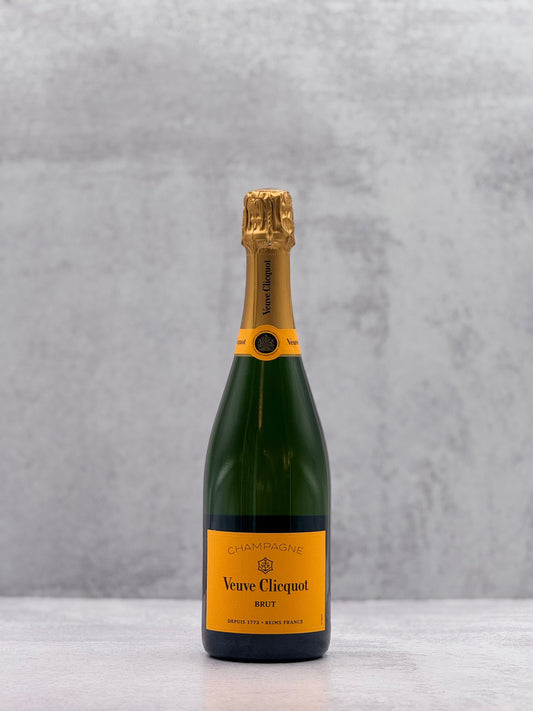 NV Veuve Clicquot, Yellow Label, Champagne - Arrow