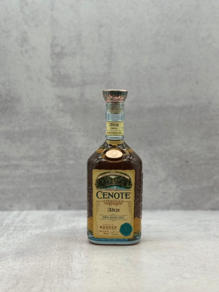 Cenote Añejo Tequila