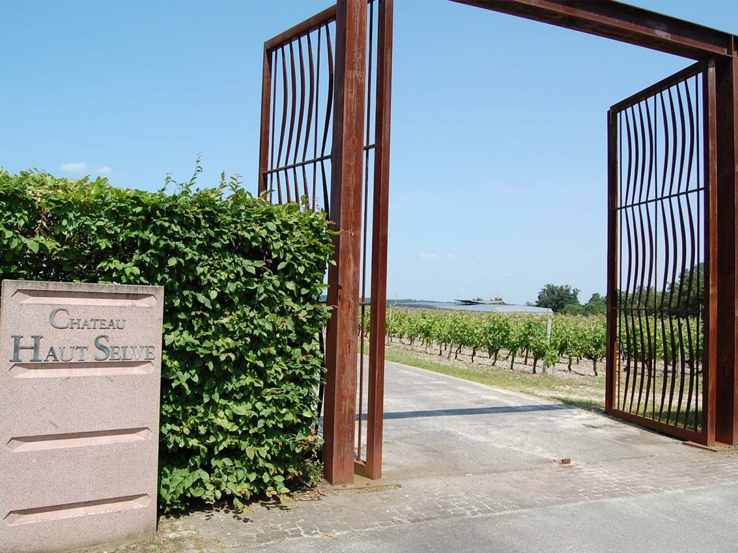 FREE! Armagnac, French Whisky & Bordeaux Tasting with Château de Laubade, MilHòc, and Haut Selve